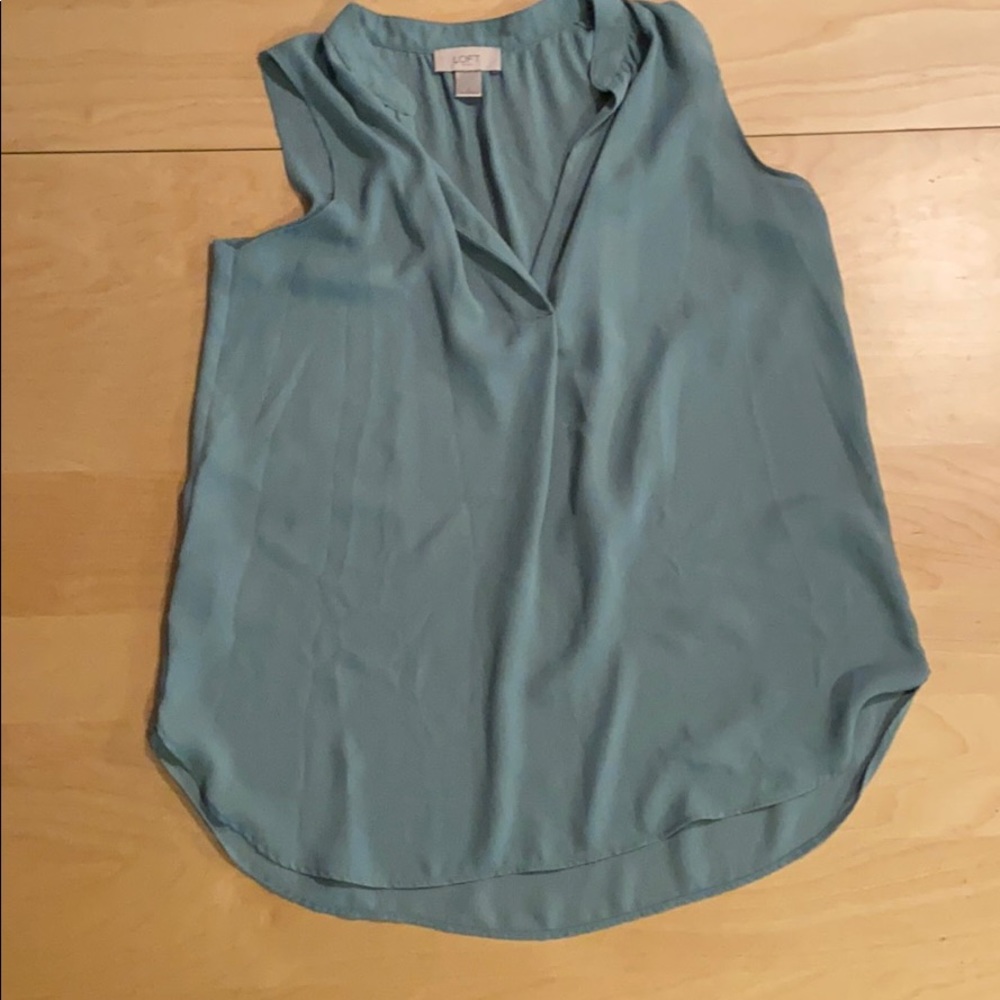 Flowy Loft Top